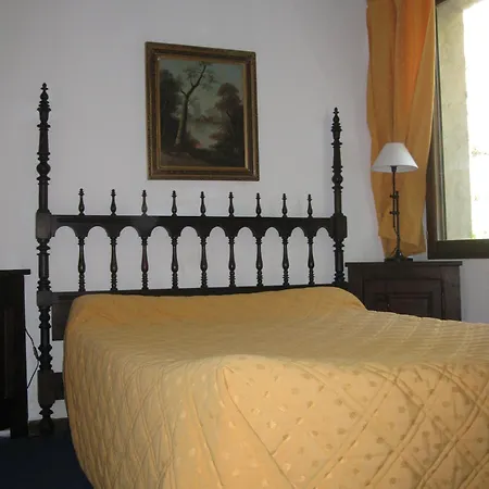 Logis Le Vieil Amandier