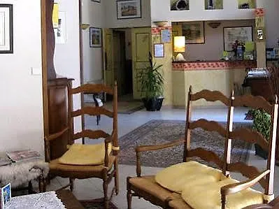 Logis Le Vieil Amandier